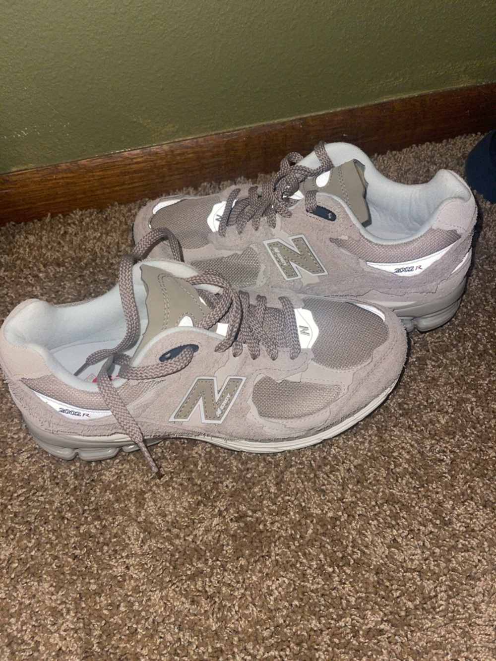New Balance 2002R Sneakers in “Driftwood”